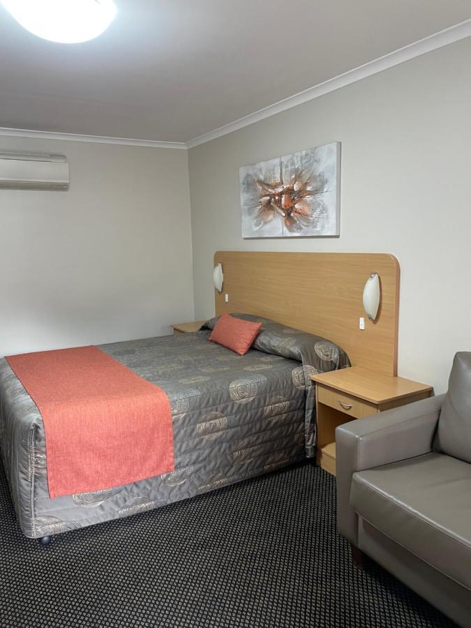 Cattlemans Country Motor Inn & Serviced Apartments Dubbo Kültér fotó