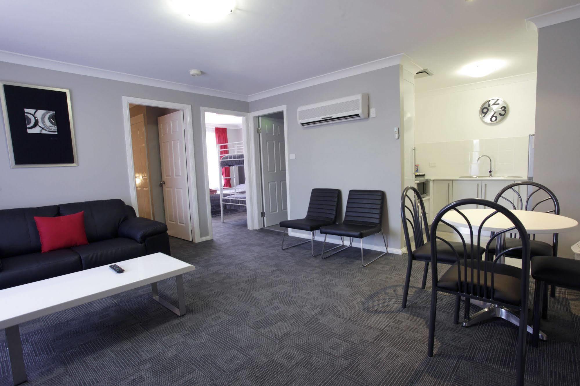 Cattlemans Country Motor Inn & Serviced Apartments Dubbo Kültér fotó