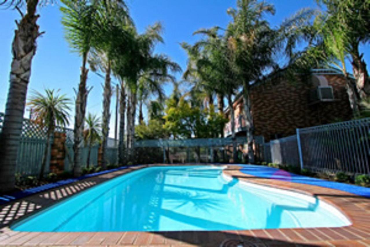 Cattlemans Country Motor Inn & Serviced Apartments Dubbo Kültér fotó